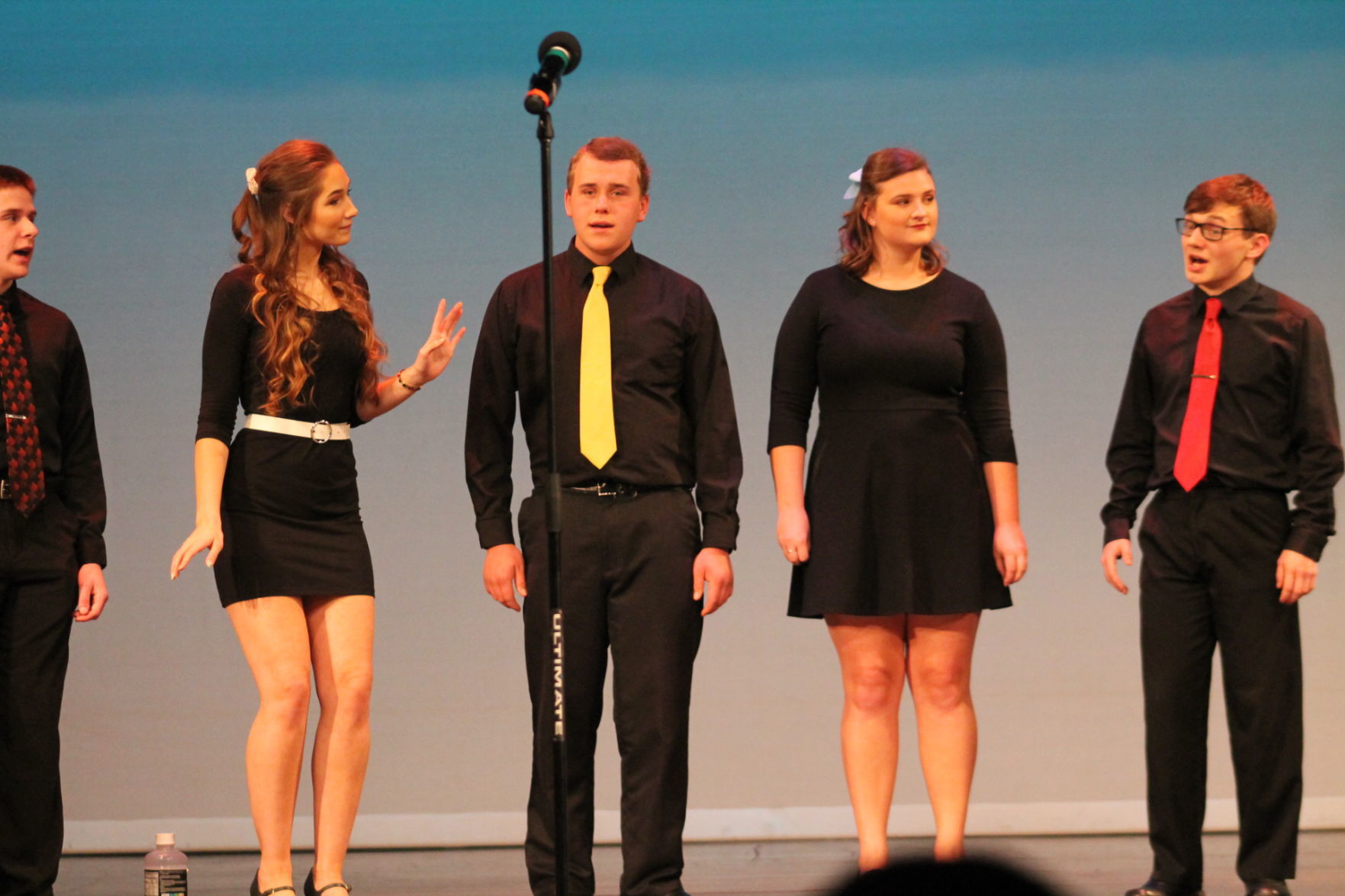 BDHS A Capella 032.JPG